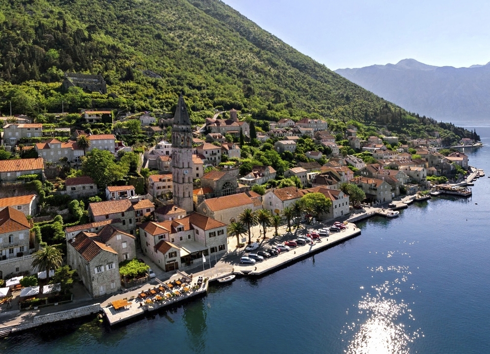 Promenade von Perast